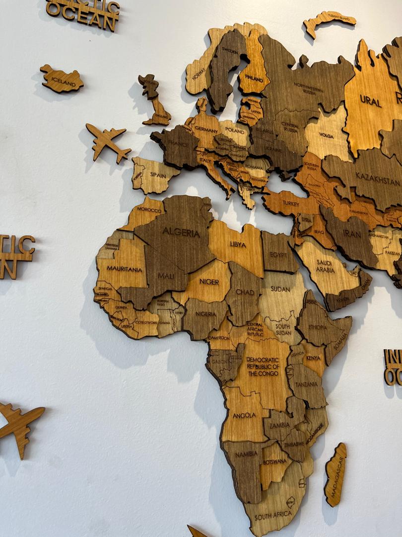 World Map 3d en Bois